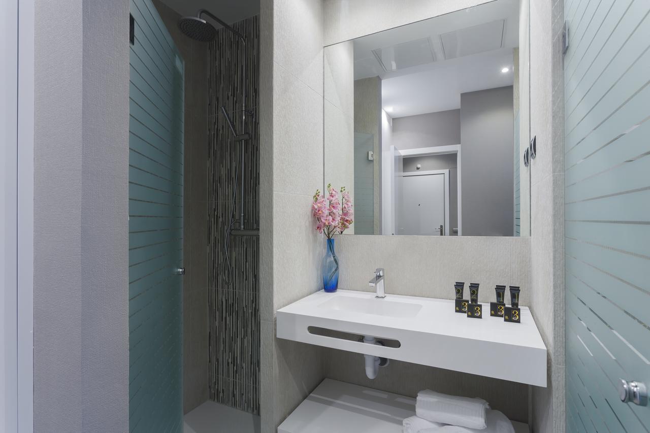 Dobo Rooms Palacio Apartments マドリード エクステリア 写真